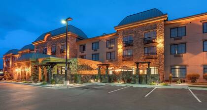 Best Western Premier Pasco Inn & Suites