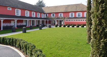 Les Maritonnes Park & Vineyard
