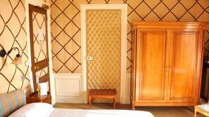 Premium bedding, minibar, in-room safe, blackout drapes