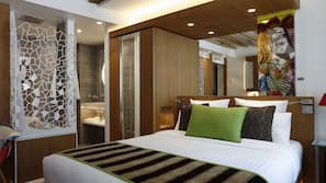 In-room safe, iron/ironing board, free WiFi