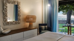 La Pinède Plage In Sainte Maxime Saint Tropez France