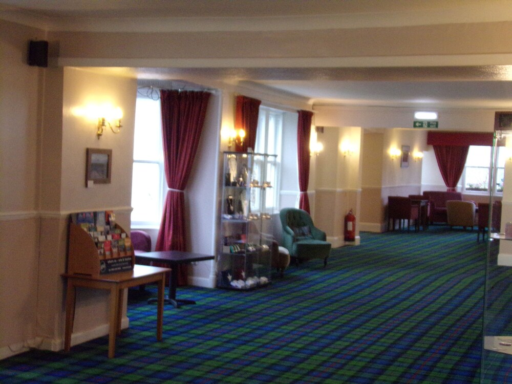 Caledonian Hotel