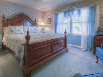 Blue Mountain Mist Country Inn Spa Gatlinburg Pigeon Forge
