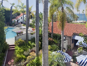 Room Deals for Casa Laguna Hotel u0026 Spa, Laguna Beach starting at $229 |  Hotwire
