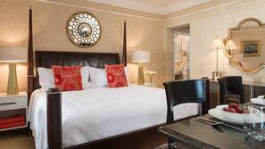 Premium bedding, in-room safe, individually decorated