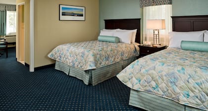 Wellfleet Motel and Lodge