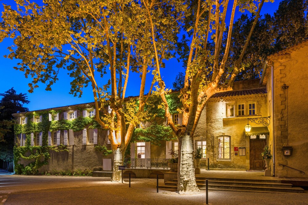 Hotel Moulin De Vernegues France Hotel Moulin De Vernegues France