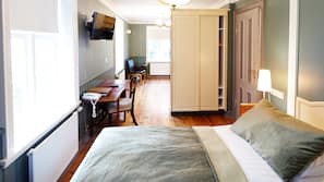 Roupas de cama antialérgicas, cofres nos quartos, cortinas blackout