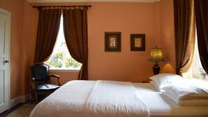 Premium bedding, iron/ironing board, cribs/infant beds, rollaway beds