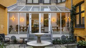 Terrasse/gårdhave
