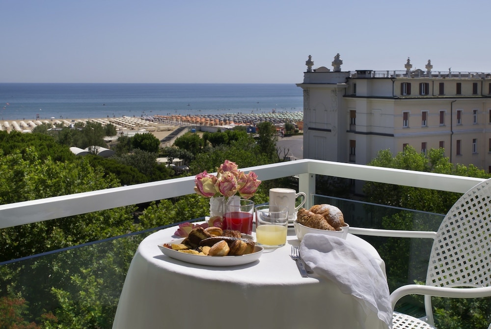 Hotel Biancamano Rimini Recensioni Hotel Biancamano Rimini Recensioni