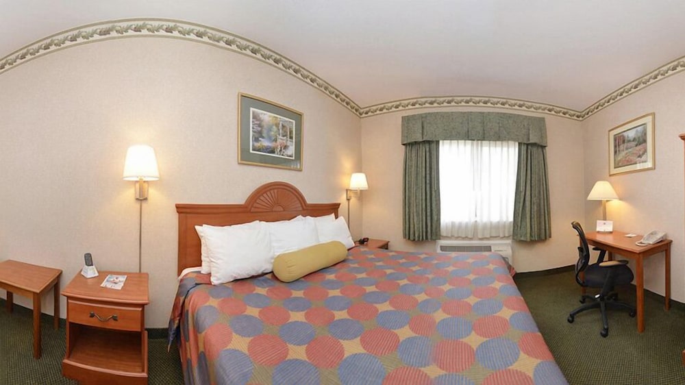 Holiday Inn Express Toledo West Napoleon, an IHG Hotel in Napoleon