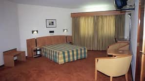 In-room safe, desk, blackout curtains, free cots/infant beds