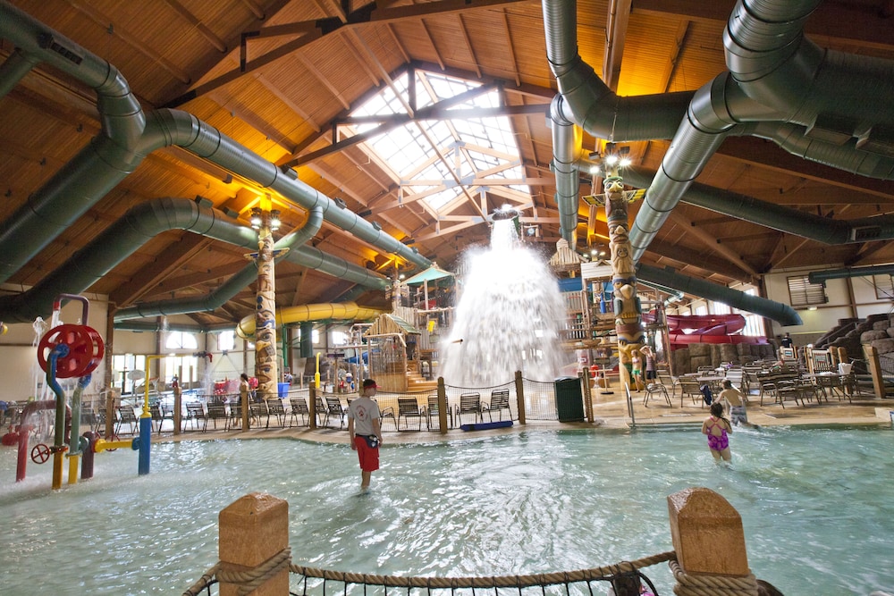 Great Wolf Lodge Sandusky OH in Sandusky Best Rates & Deals on Orbitz