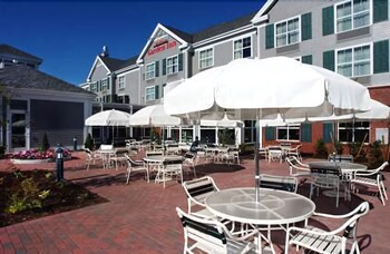 hilton freeport tallahassee