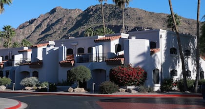 Scottsdale Camelback Resort