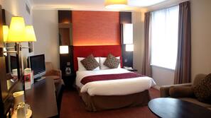 Desk, blackout curtains, iron/ironing board, free WiFi