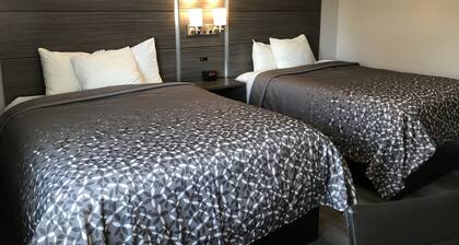 HomeTown Inn