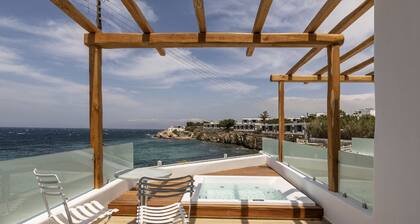 Poseidon Hotel & Suites