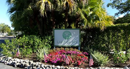 Marco Island Lakeside Inn