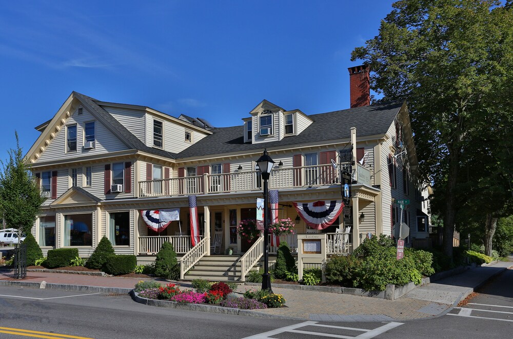 The Kennebunk Inn