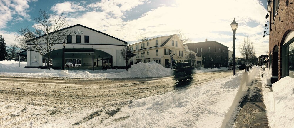 The Kennebunk Inn