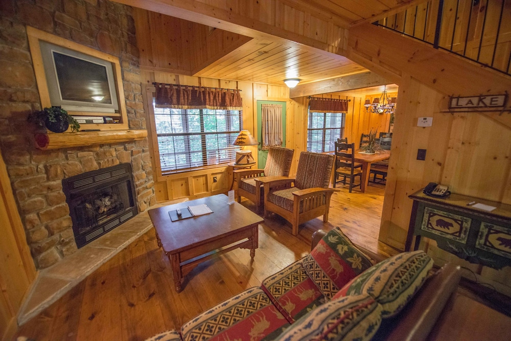 Living area, Cabins at Green Mountain, Trademark Collection by Wyndham