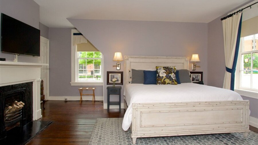 Dinsmore Boutique Inn