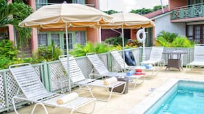 Outdoor pool, pool umbrellas
