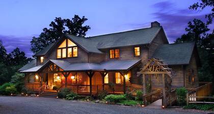 Bent Creek Lodge Bed & Breakfast