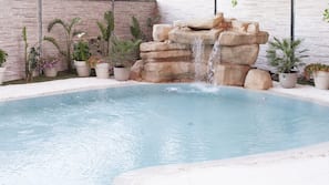 Seasonal outdoor pool