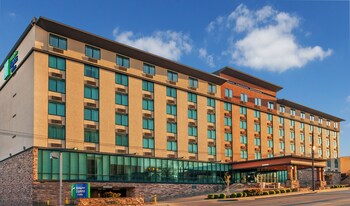 Holiday Inn Express Hotel & Suites Fort Worth Downtown