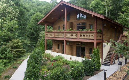 3 Star Hotels In Cherokee Hotels With Cheap 69 Rates Travelocity