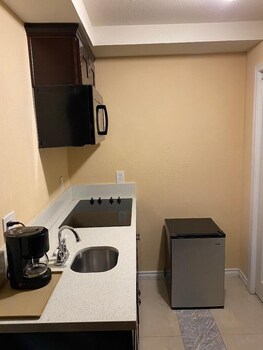 lemon tree hotel and suites anaheim california