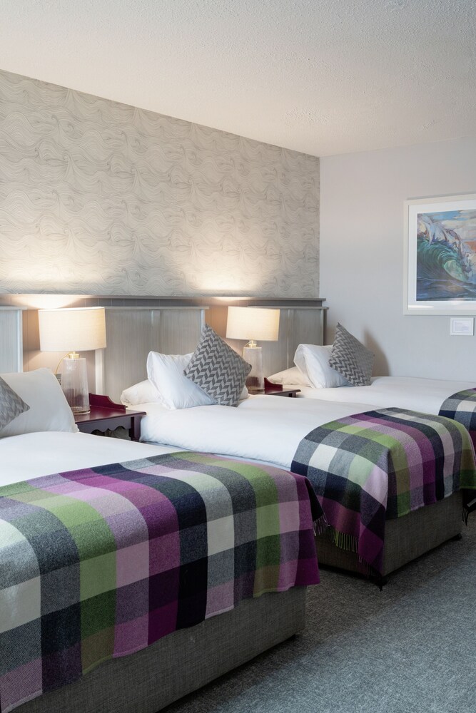 Armada Hotel Reviews, Photos & Rates ebookers.ie