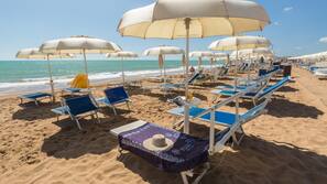 Spiaggia privata, windsurf, vela
