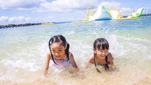 Beach nearby, scuba diving, water skiing