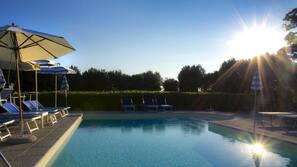 Piscina all'aperto
