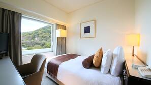Minibar, in-room safe, desk, blackout drapes