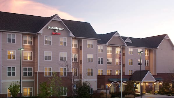 Residence Inn by Marriott - Silver Spring in Silver Spring, MD | Expedia