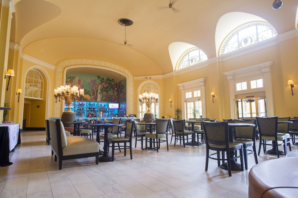 Arlington Resort Hotel and Spa in Hot Springs Best Rates & Deals on