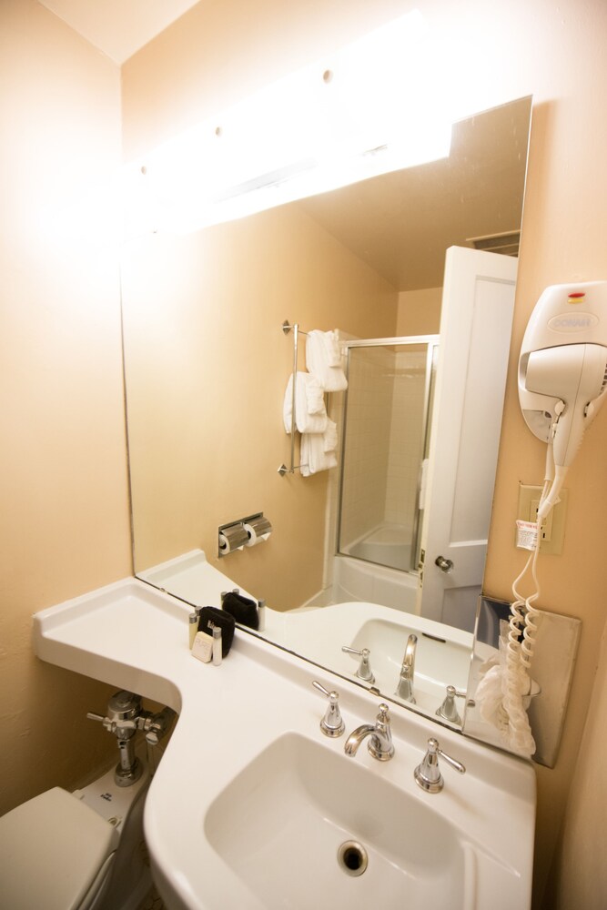 Arlington Resort Hotel and Spa in Hot Springs Best Rates & Deals on