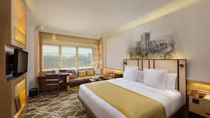 Premium bedding, minibar, in-room safe, desk