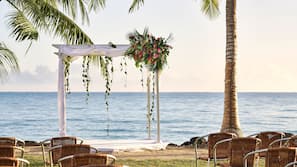 Private beach, white sand, sun loungers, beach umbrellas