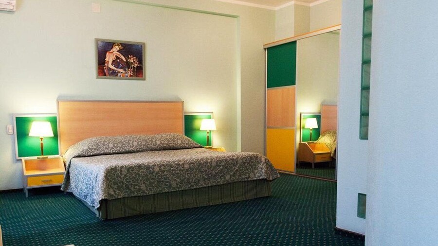 Maxima Irbis Hotel