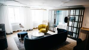 Allergikerbettwaren, Minibar, Zimmersafe, individuell eingerichtet