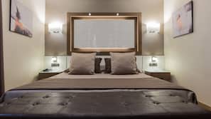 Egyptian cotton sheets, premium bedding, minibar, in-room safe