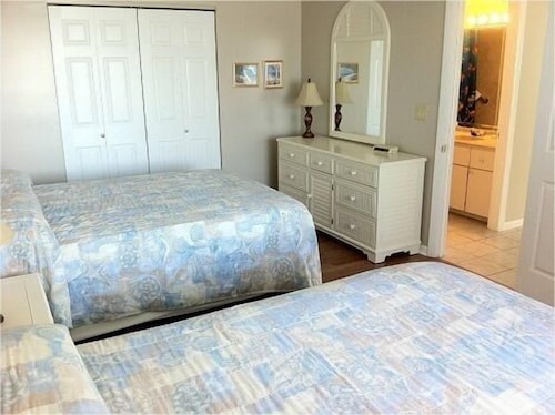 Gulfview Manor Resort 2018 Room Prices Deals Reviews Expedia Gulfview Manor Resort 3 0 Out Of 5 Beach Featured Image Guestroom