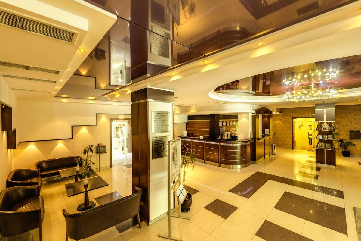 フォーラム ホテル 口コミ 部屋写真 料金 お得情報 エクスペディア