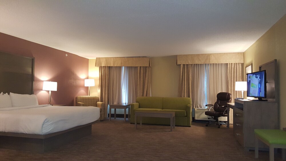 Holiday Inn Santee Santee Usa Aarp Travel Center